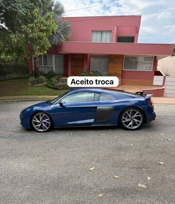 AUDI R8 5.2 V10 FSI GASOLINA COUPÉ QUATTRO S TRONIC AUDI R8 5.2 V10 FSI GASOLINA COUPÉ QUATTRO S TRONIC